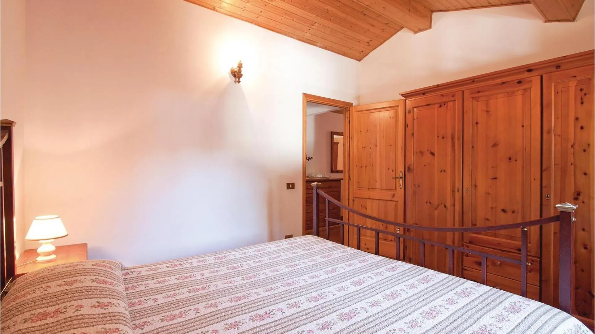 Holiday home Il Fienile Villa Rosignano Marittimo